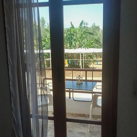 Poseidon Apartments Gythio Room photo